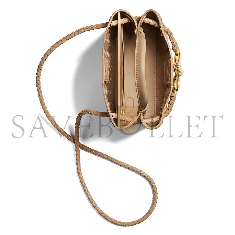 BOTTEGA VENETA MINI ANDIAMO 874957VCPP19679 (20*15*9cm)